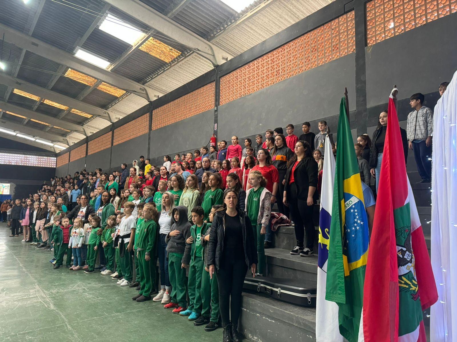 Alunos das escolas Bom Pastor e Leandro dos Santos conquistam o primeiro lugar na 3ª FEMITU